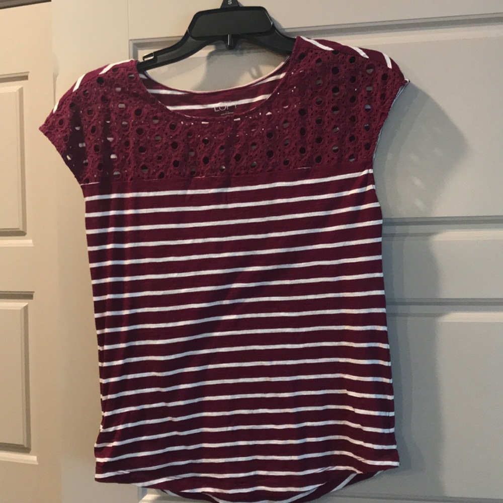 Striped lace detail top